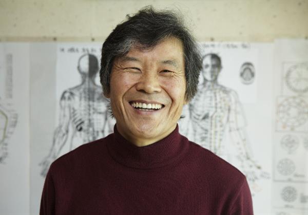 사업 실패와 장애를 극복한 의지로 안마원 사업 성공에 도전하는 김창갑 씨